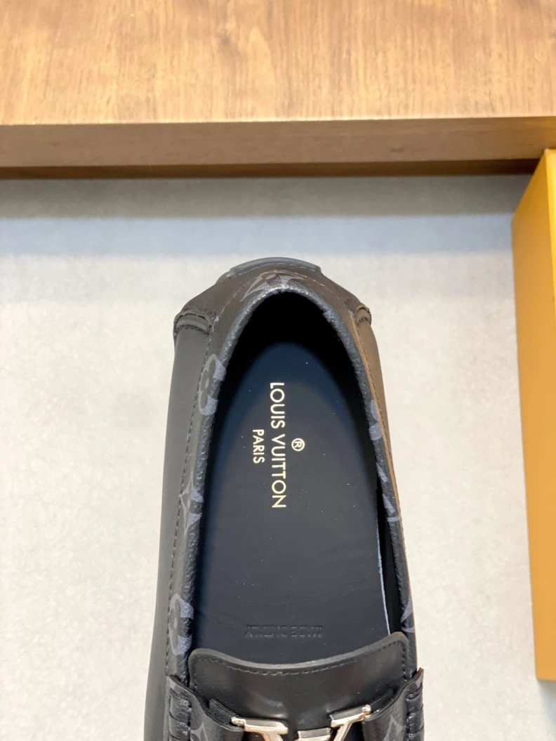 Elegant Othxr Leather Shoes 210030