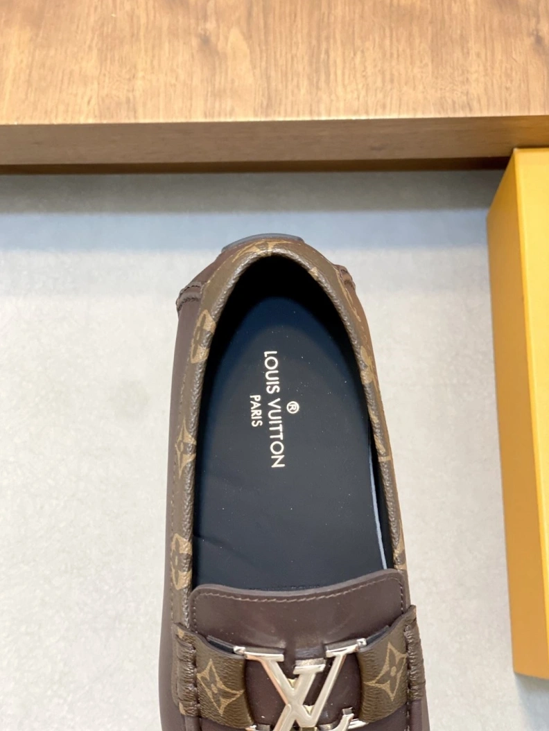 AllSeason Othxr Leather Shoes 210032