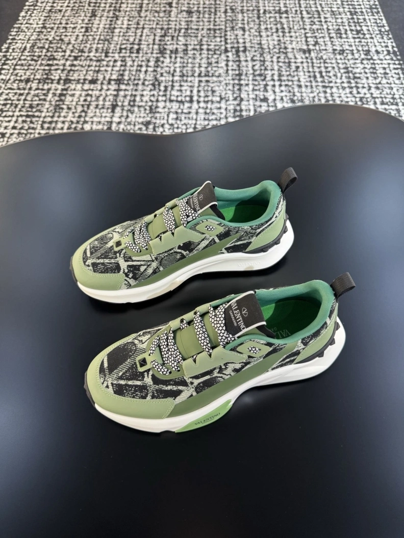 Gxvxnchy Sneakers GoAnywhere 151976