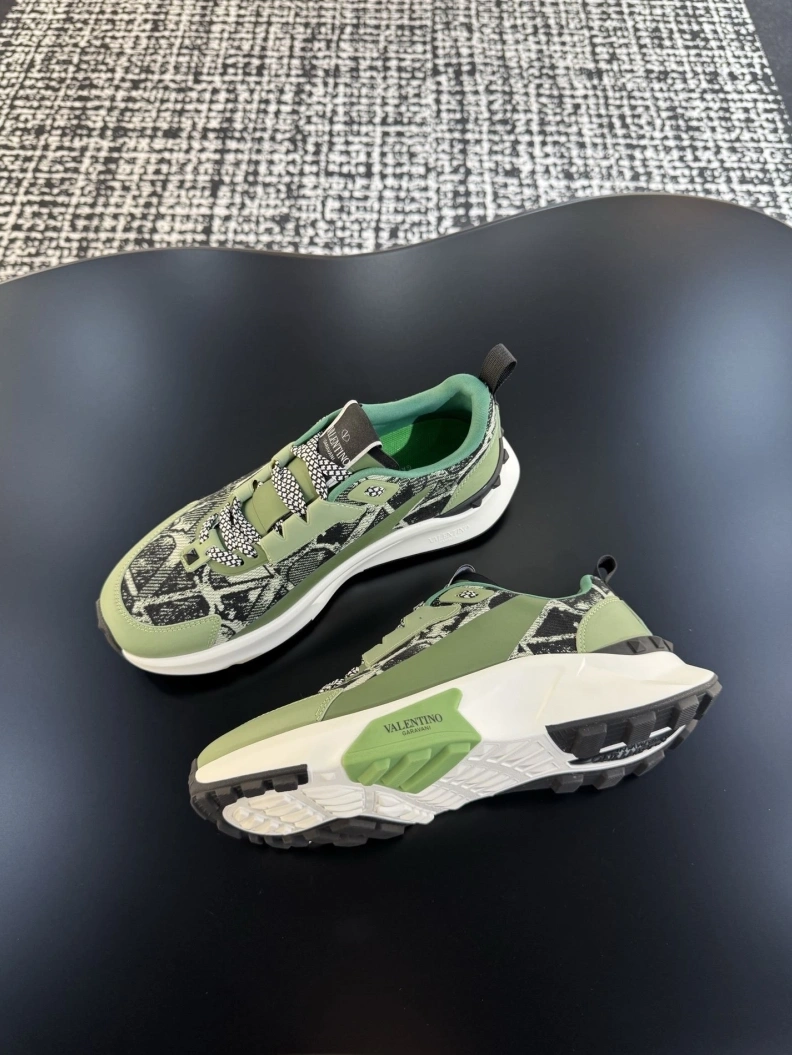 Gxvxnchy Sneakers GoAnywhere 151976