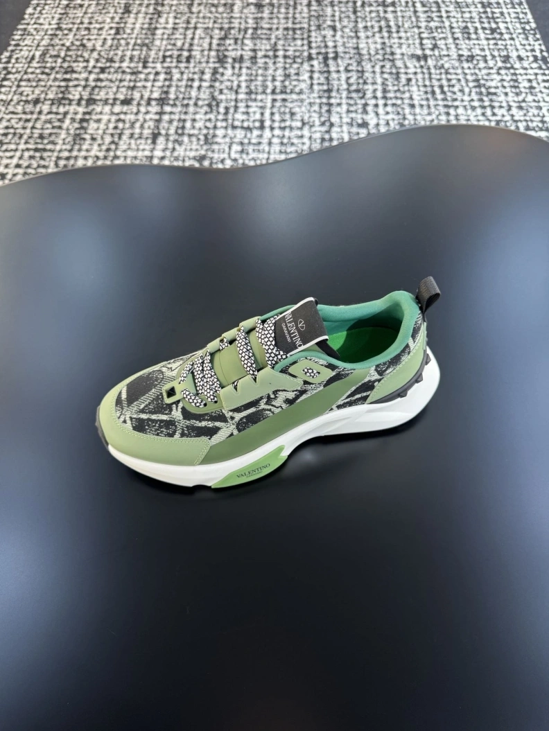 Gxvxnchy Sneakers GoAnywhere 151976