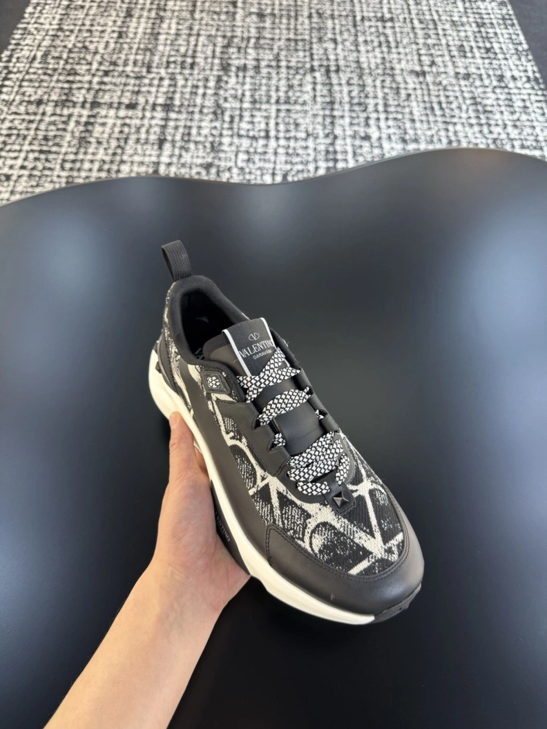 Gxvxnchy Sneakers Fashionable 151991