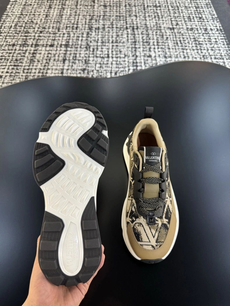 Gxvxnchy Sneakers StreetReady 151995