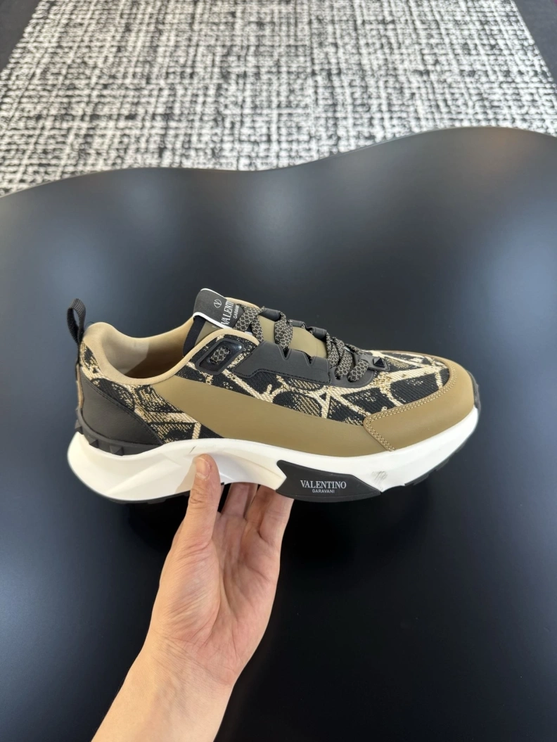 Gxvxnchy Sneakers StreetReady 151995