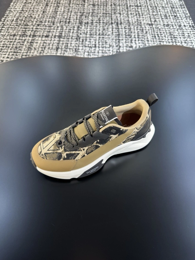 Gxvxnchy Sneakers StreetReady 151995