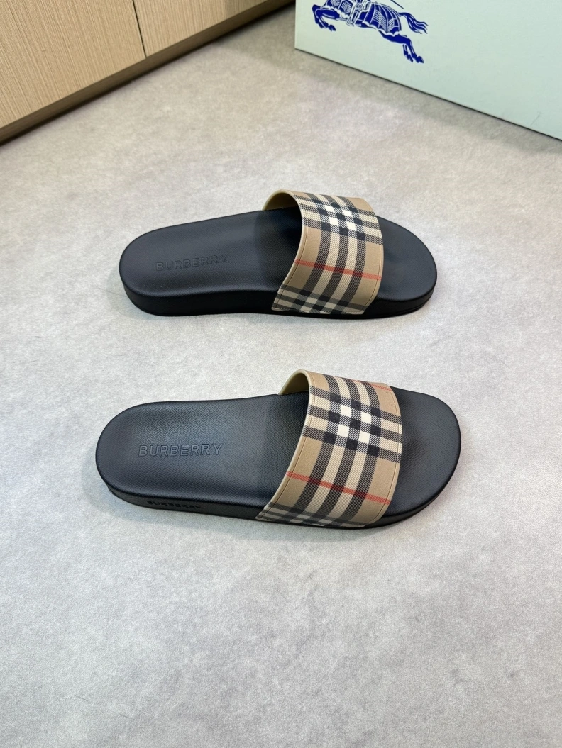 Bxrbxrry Slippers Bold 114504