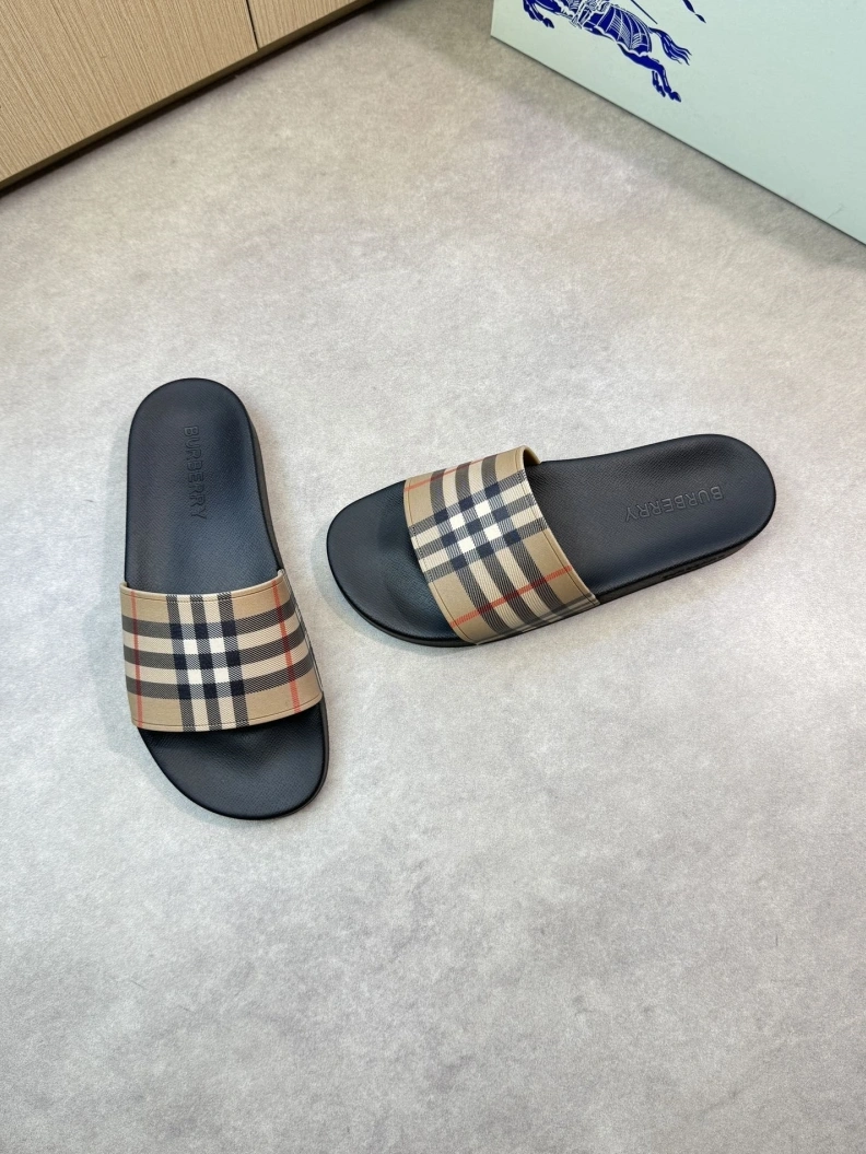 Bxrbxrry Slippers Bold 114504