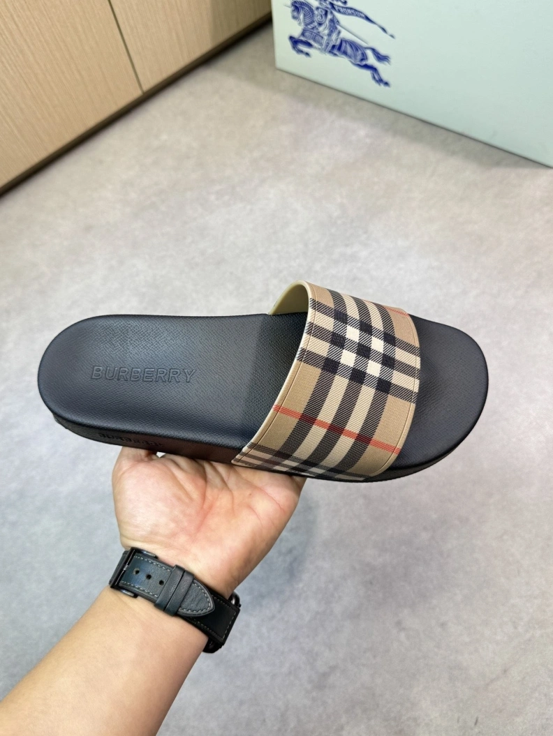 Bxrbxrry Slippers Bold 114504