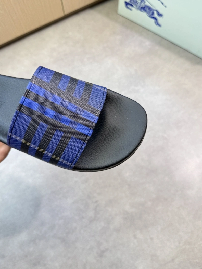 Bxrbxrry Slippers ModernLook 114503