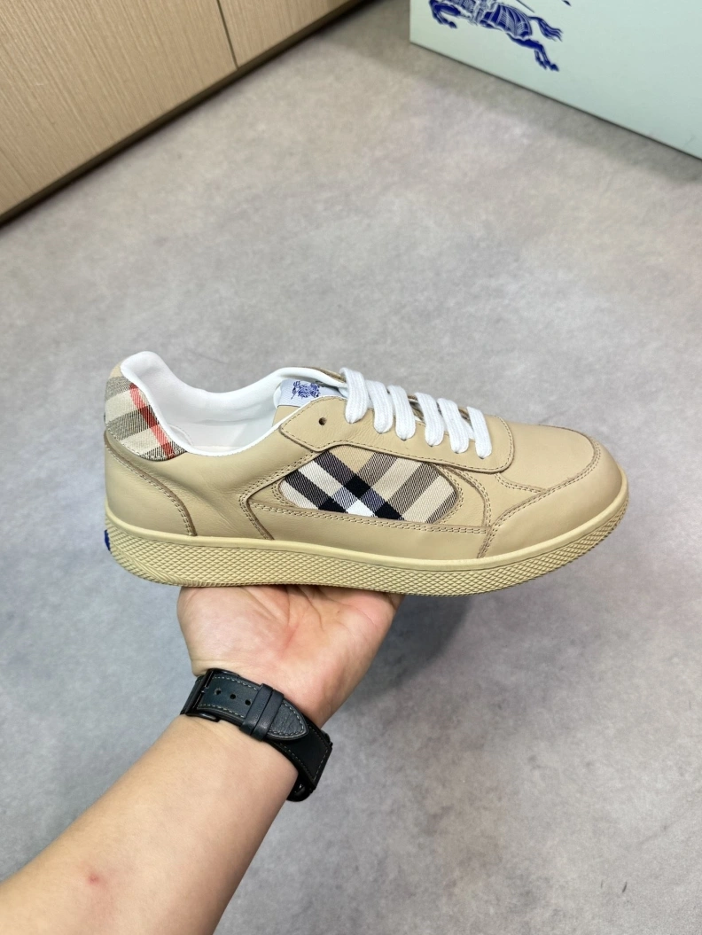 EasyMatch Bxrbxrry Sneakers 114472