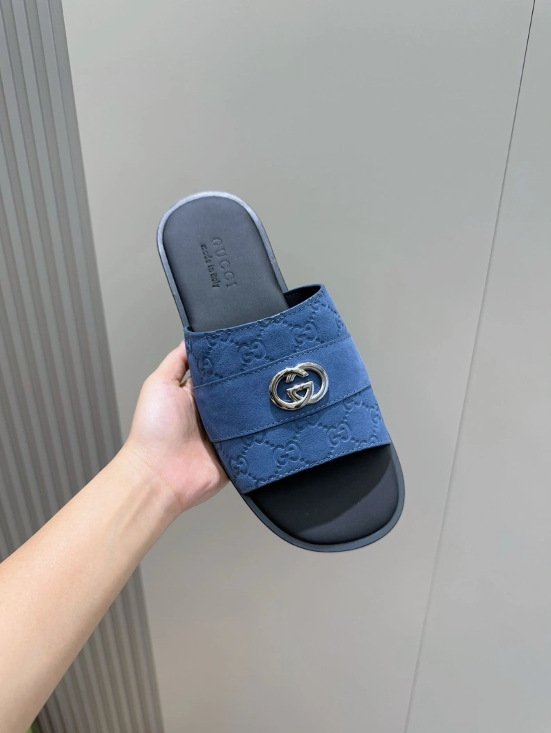 Sophisticated Gxccx Slippers 155304