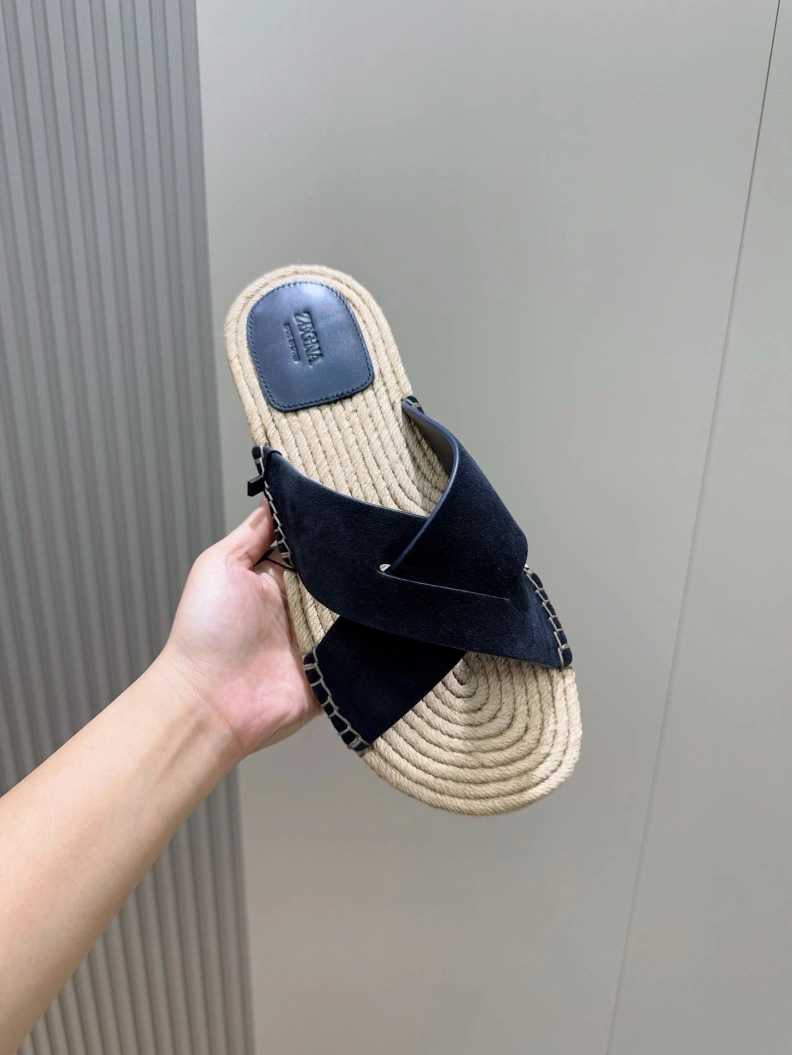 Trendy Othxr Slippers 209858