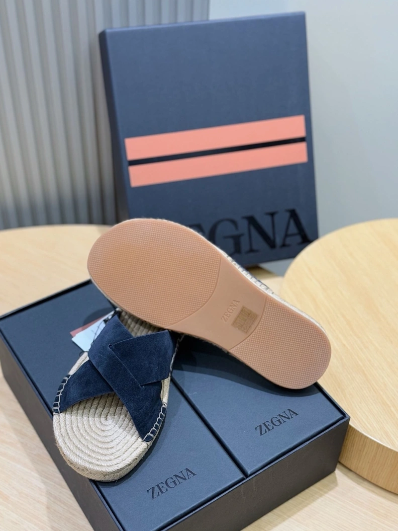 Trendy Othxr Slippers 209858