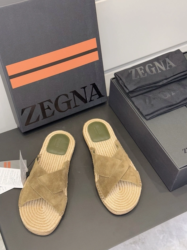 Othxr Slippers WellDesigned 209880