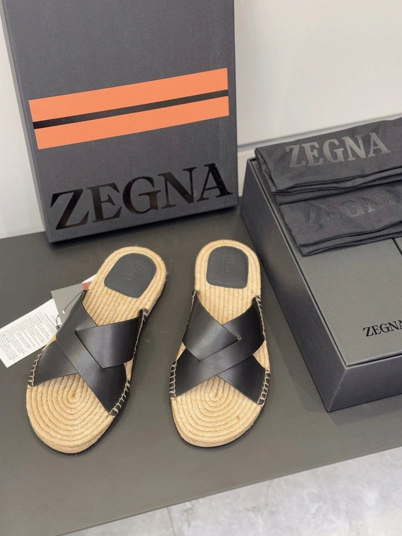 Compact Othxr Slippers 209852