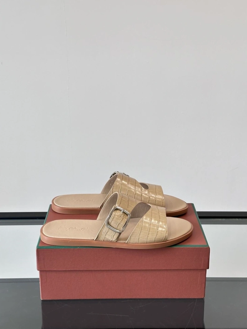 Othxr Slippers Stylish 209874
