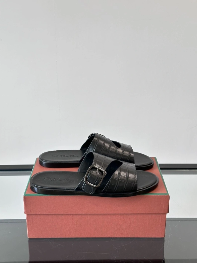 HighQuality Othxr Slippers 209842
