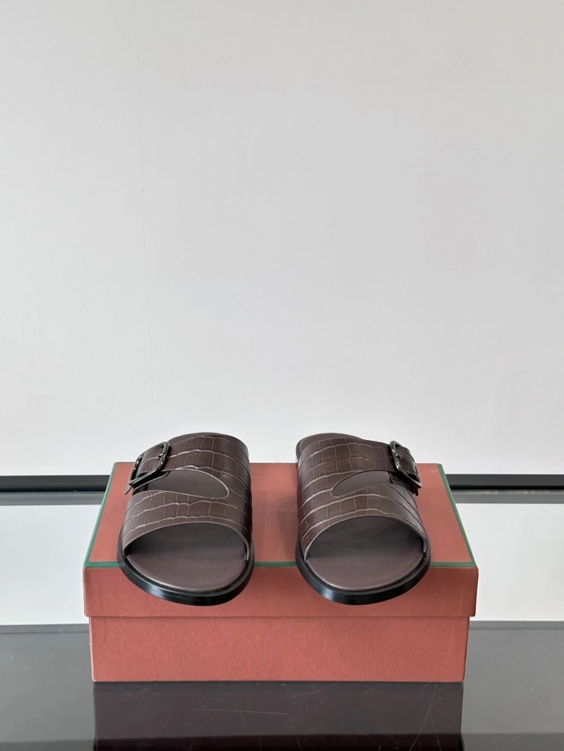 Stylish Othxr Slippers 209840