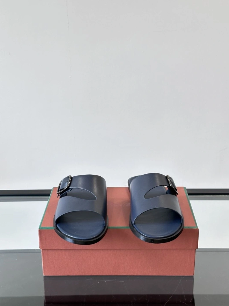 Othxr Slippers Efficient 209841