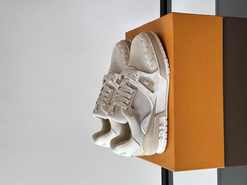 Flexible LX Sneakers 181640