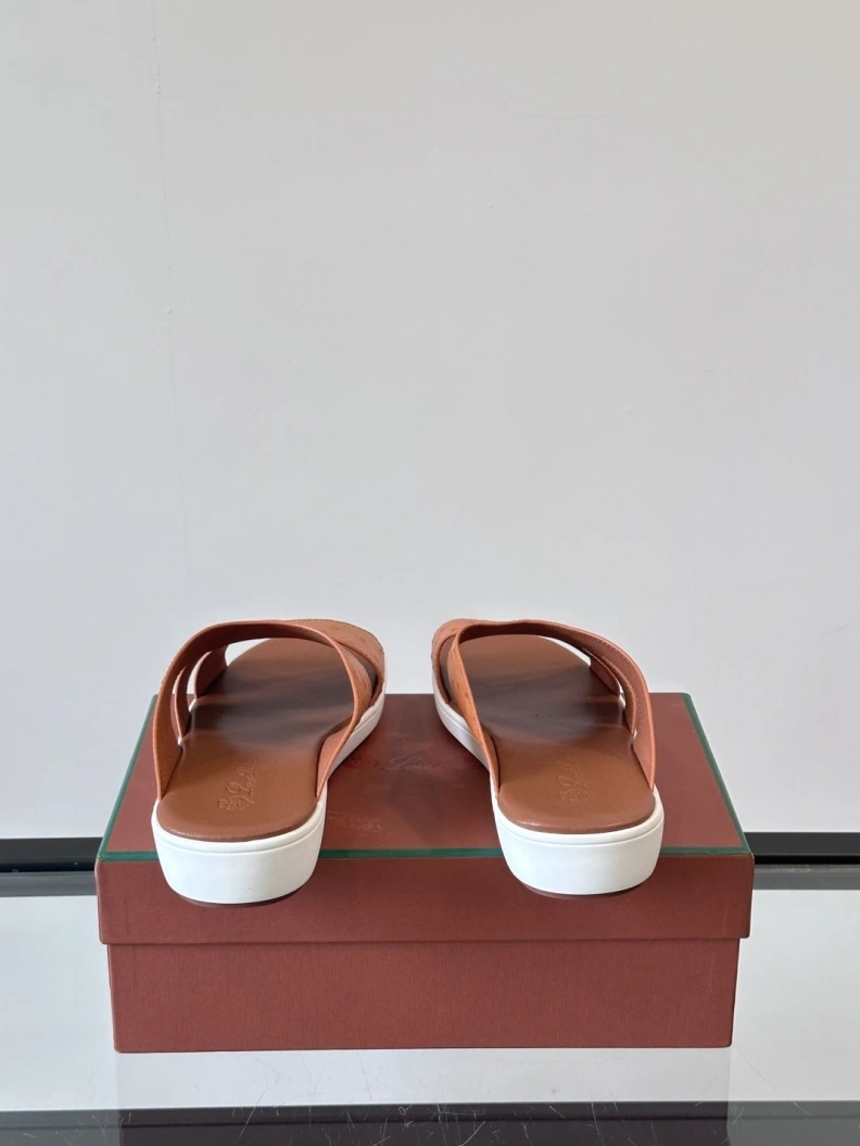 Versatile Othxr Slippers 209826