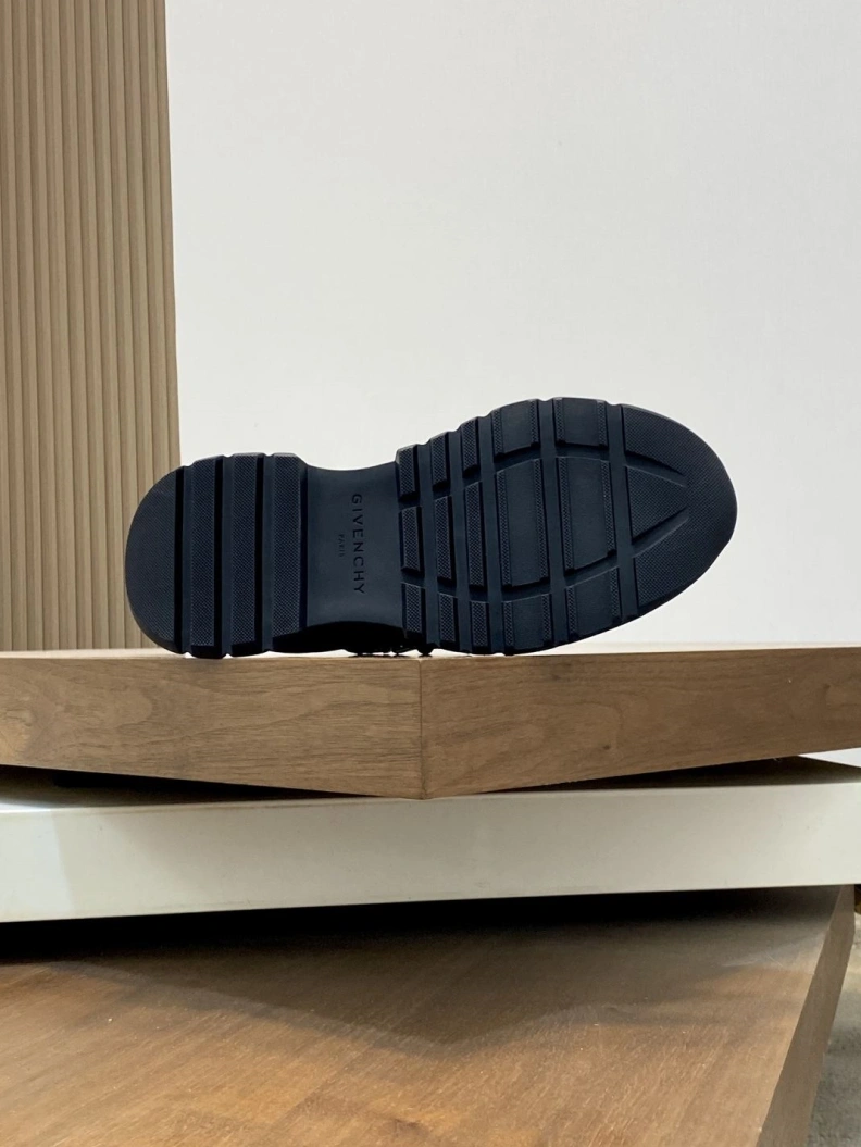 GoodFit Gxvxnchy Sneakers 151985