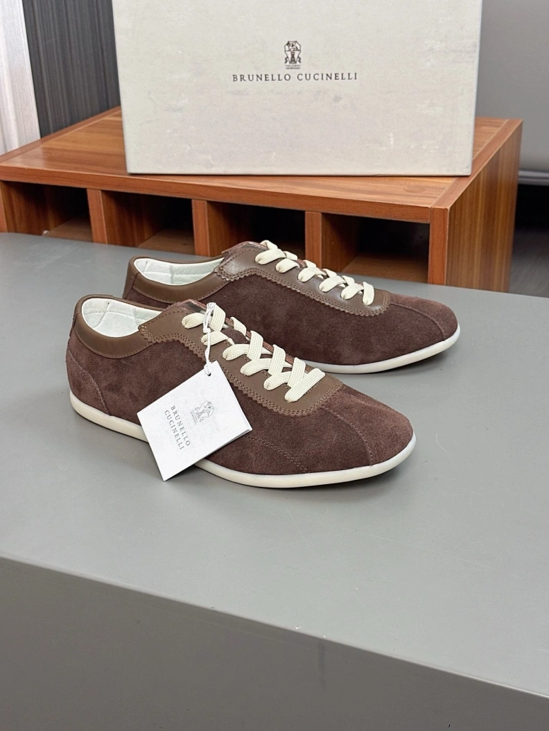 Versatile Brxnxllo Cxcxnelli Sneakers 113495