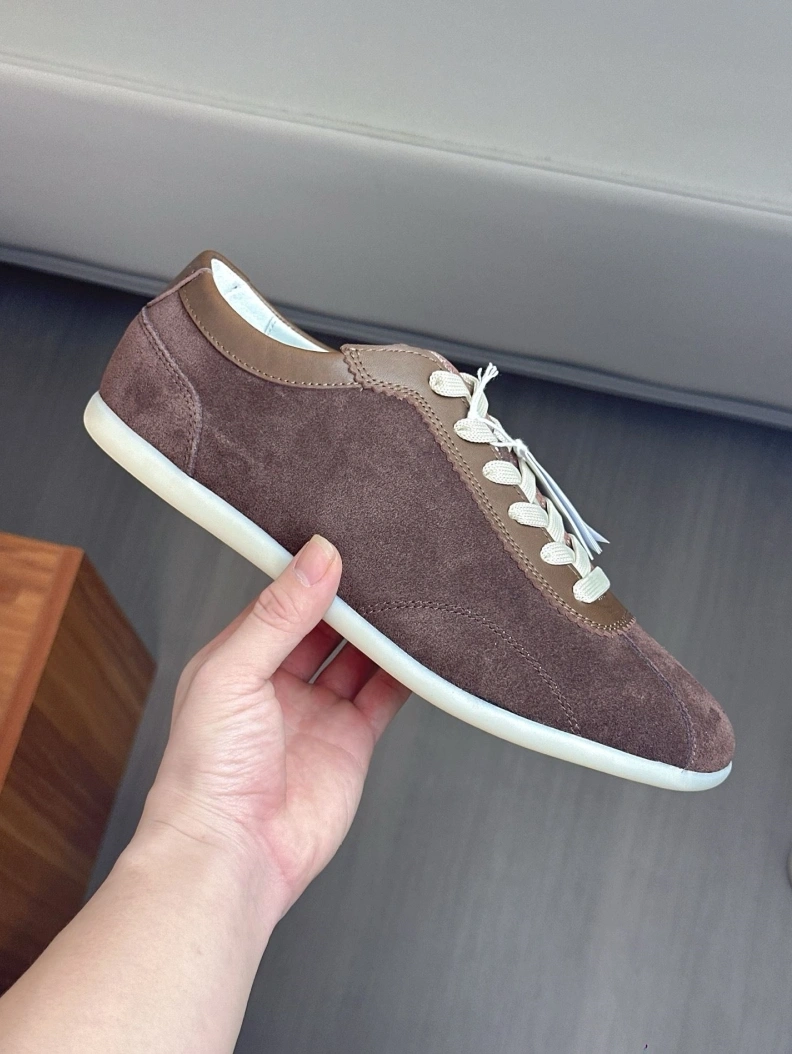 Versatile Brxnxllo Cxcxnelli Sneakers 113495
