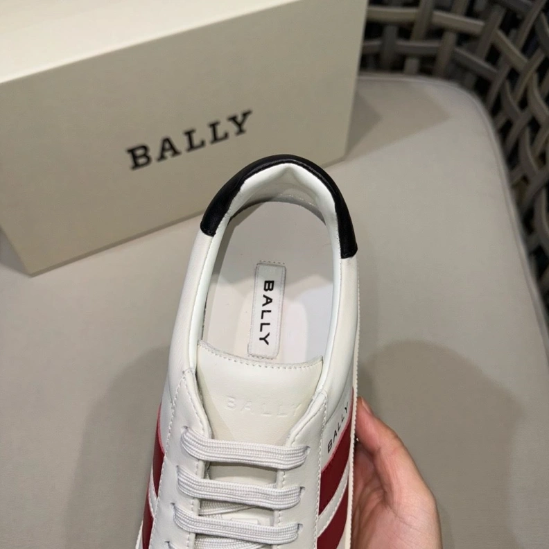 WellDesigned Othxr Sneakers 210668
