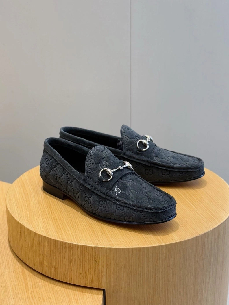 Versatile Gxccx Leather Shoes 155399