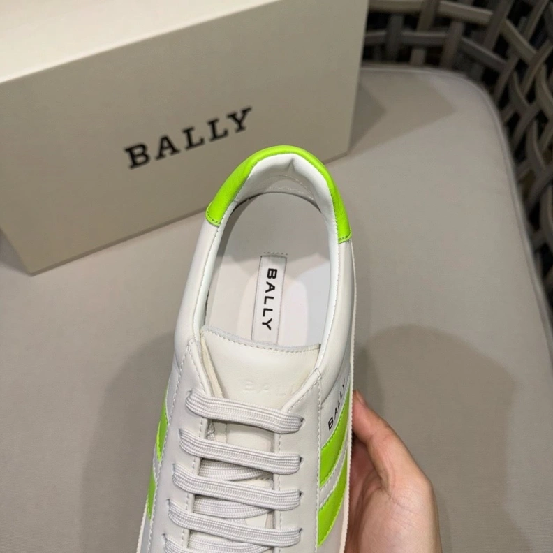 Cozy Othxr Sneakers 210663