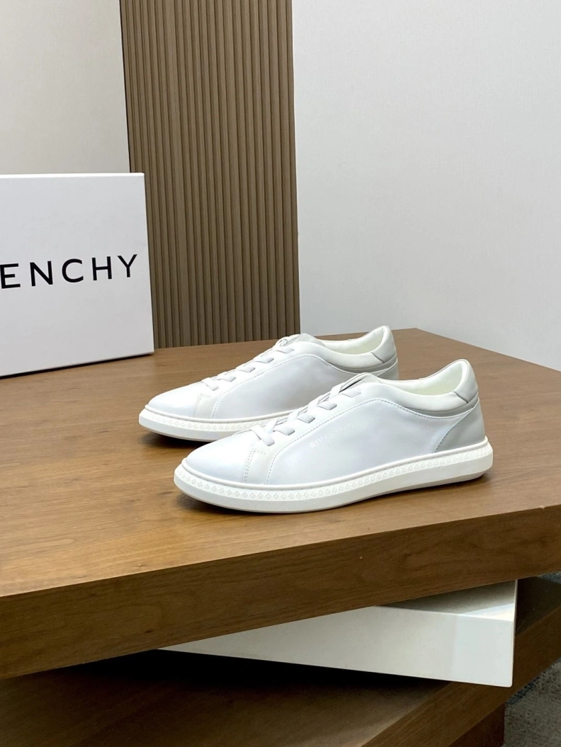 Gxvxnchy Sneakers Practical 151994