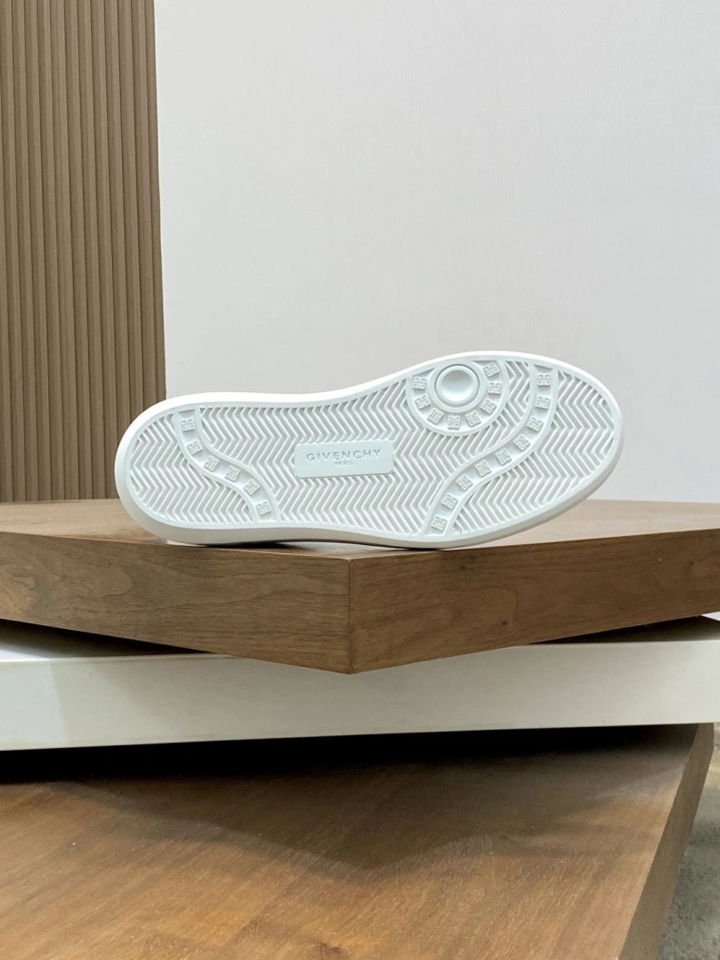 Gxvxnchy Sneakers Practical 151994