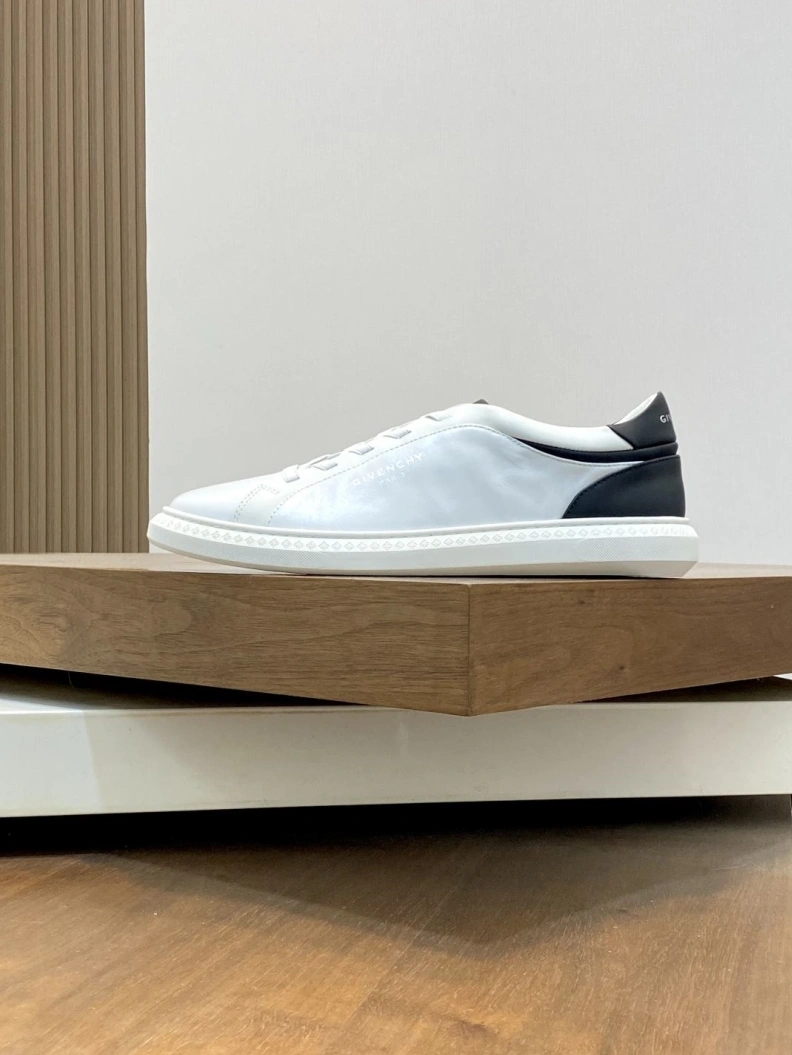 Comfortable Gxvxnchy Sneakers 151961