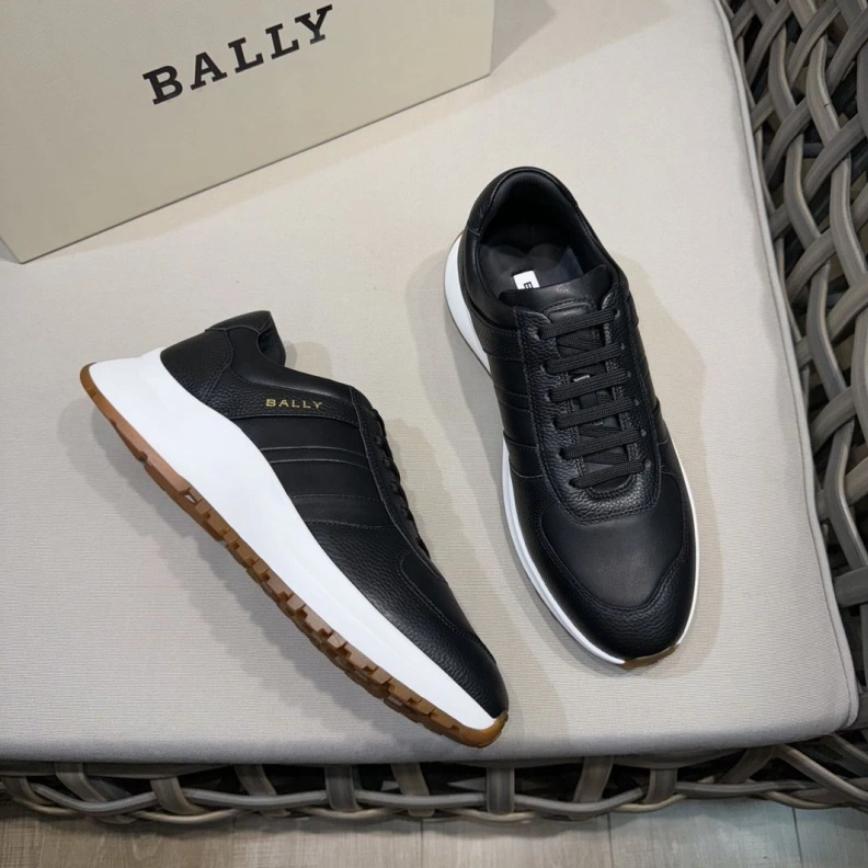 WellDesigned Othxr Sneakers 210652