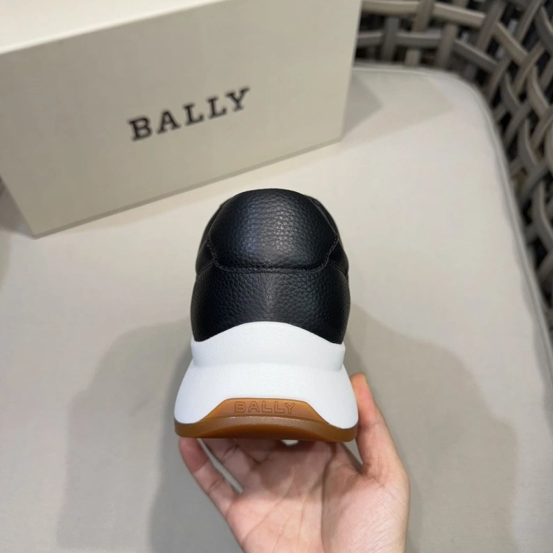 WellDesigned Othxr Sneakers 210652