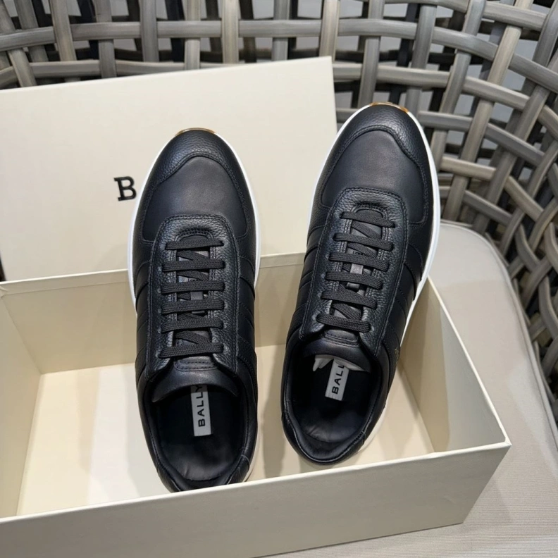 WellDesigned Othxr Sneakers 210652