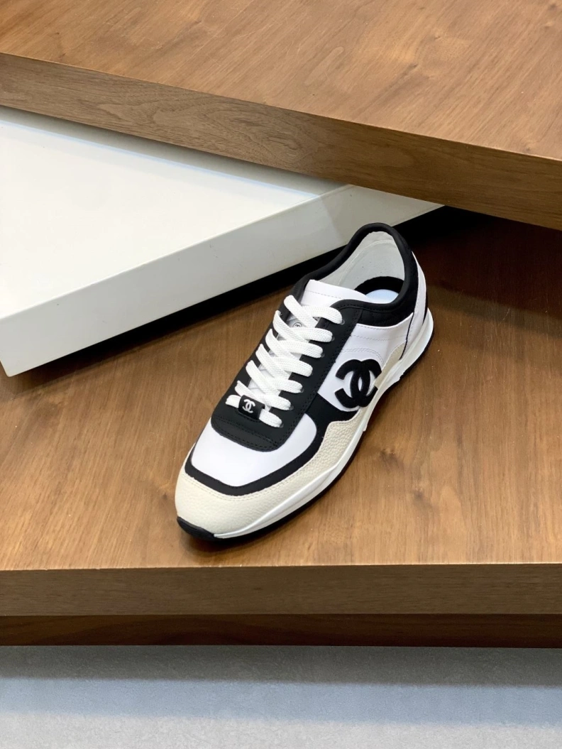 Durable Chxnxl Sneakers 118167