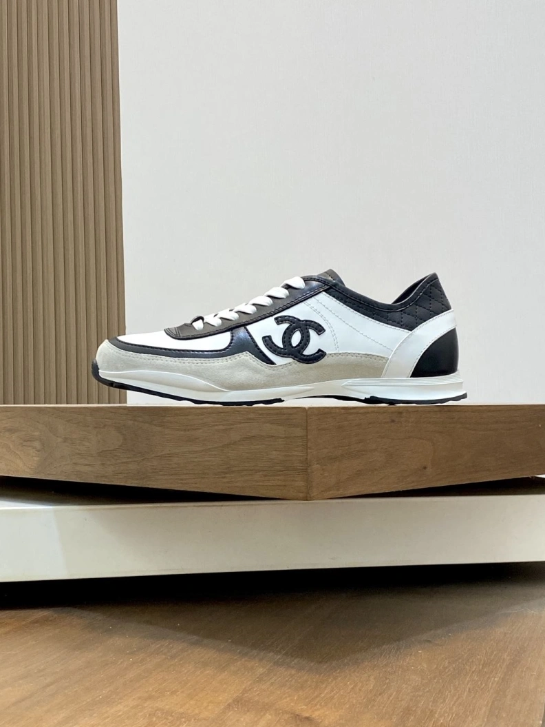 Efficient Chxnxl Sneakers 118163