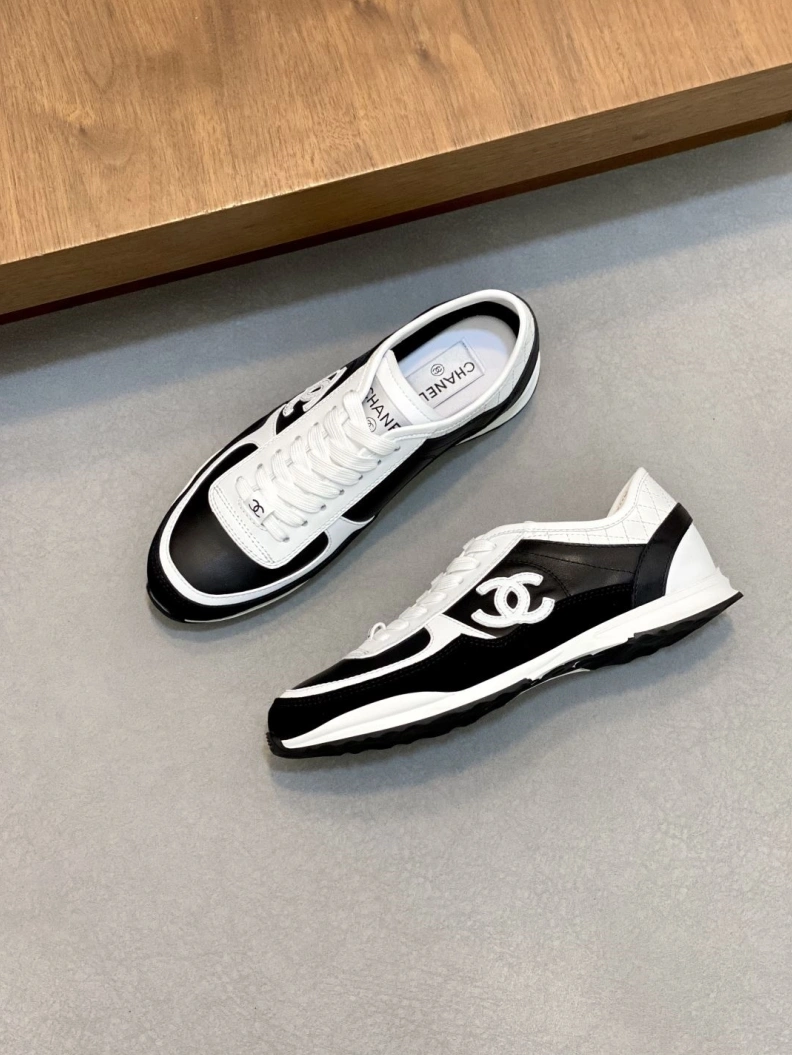 Practical Chxnxl Sneakers 118159