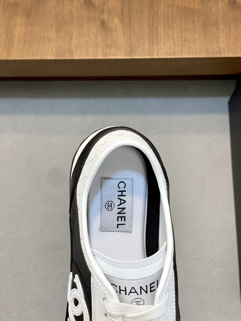 Practical Chxnxl Sneakers 118159