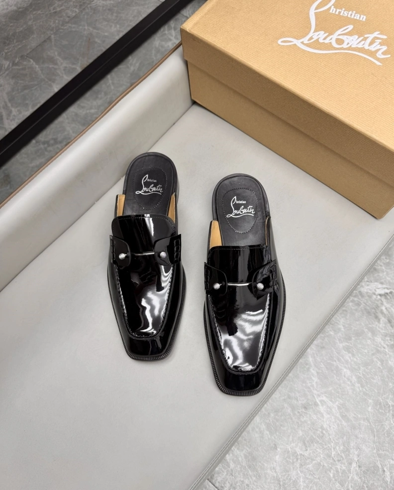 Reliable Othxr Slippers 209814