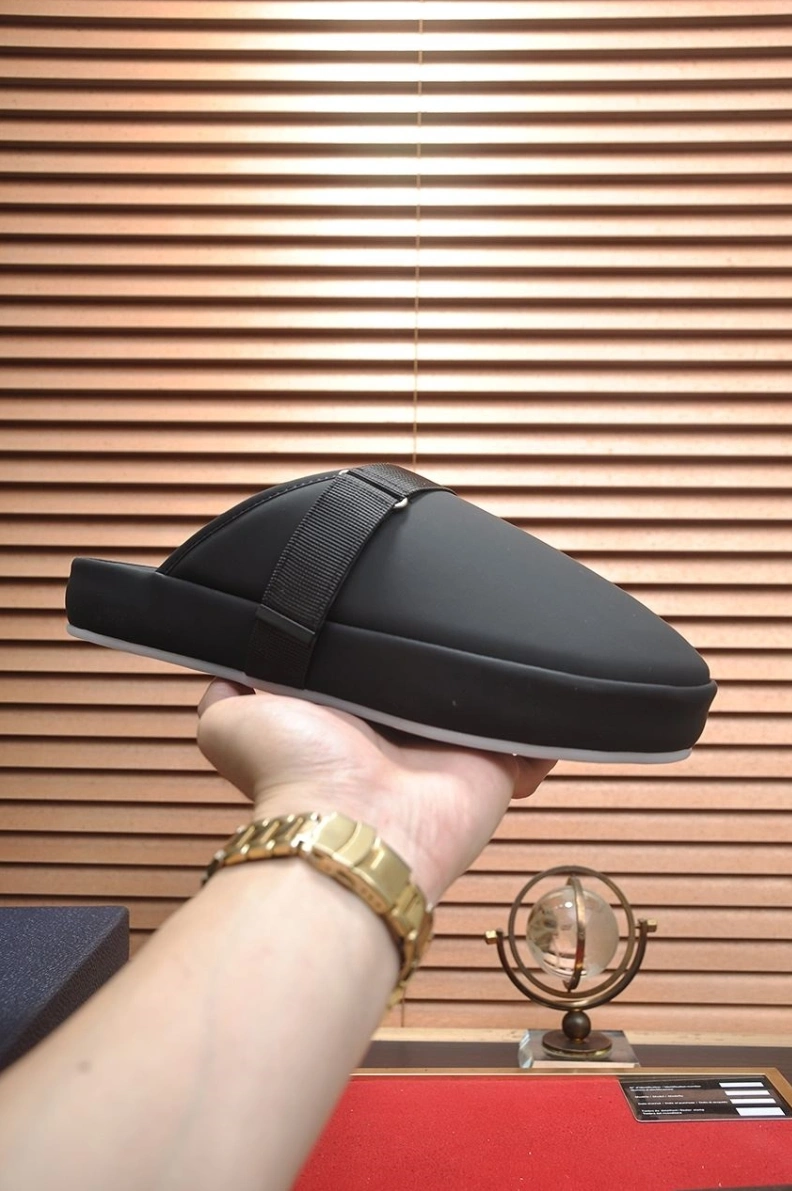 Othxr Slippers Versatile 209797