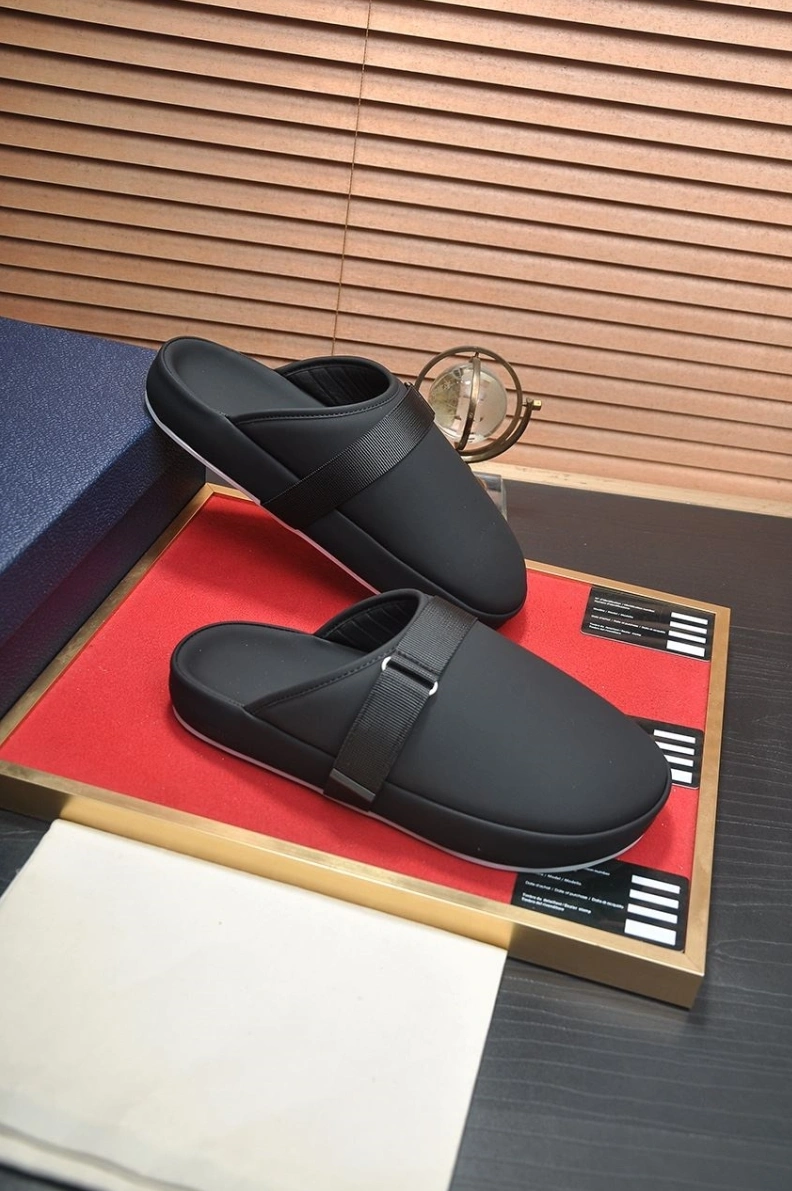Othxr Slippers Versatile 209797