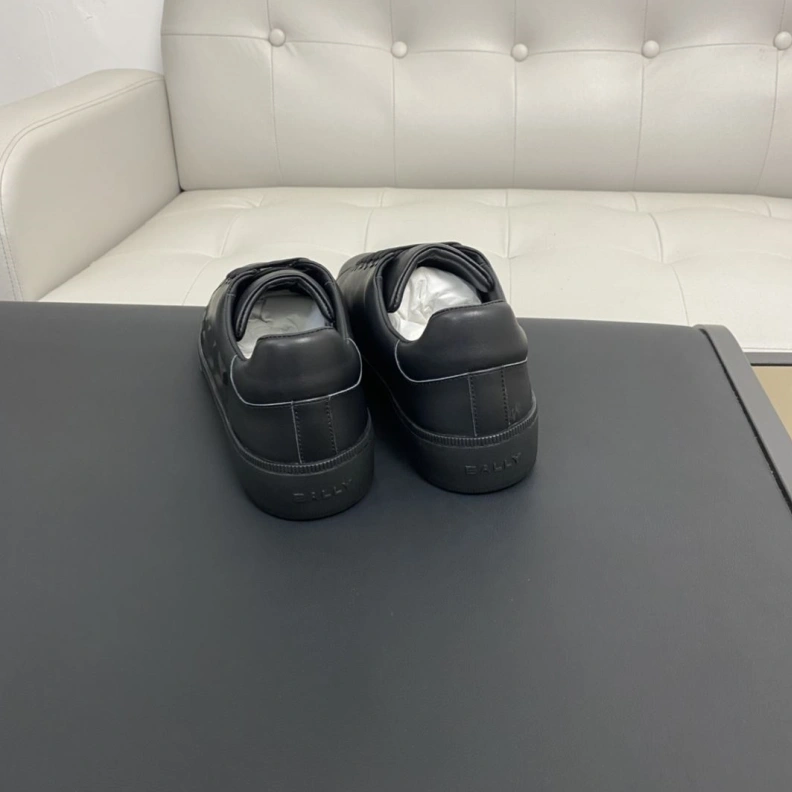 Comfortable Othxr Sneakers 210647