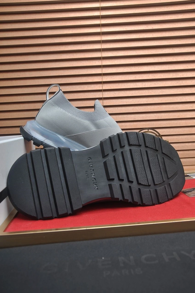 ModernLook Gxvxnchy Sneakers 151960