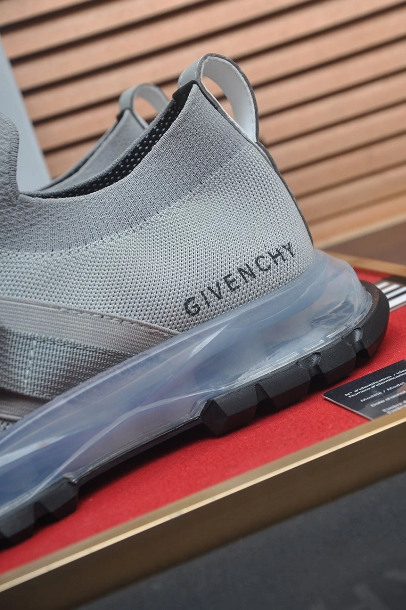ModernLook Gxvxnchy Sneakers 151960
