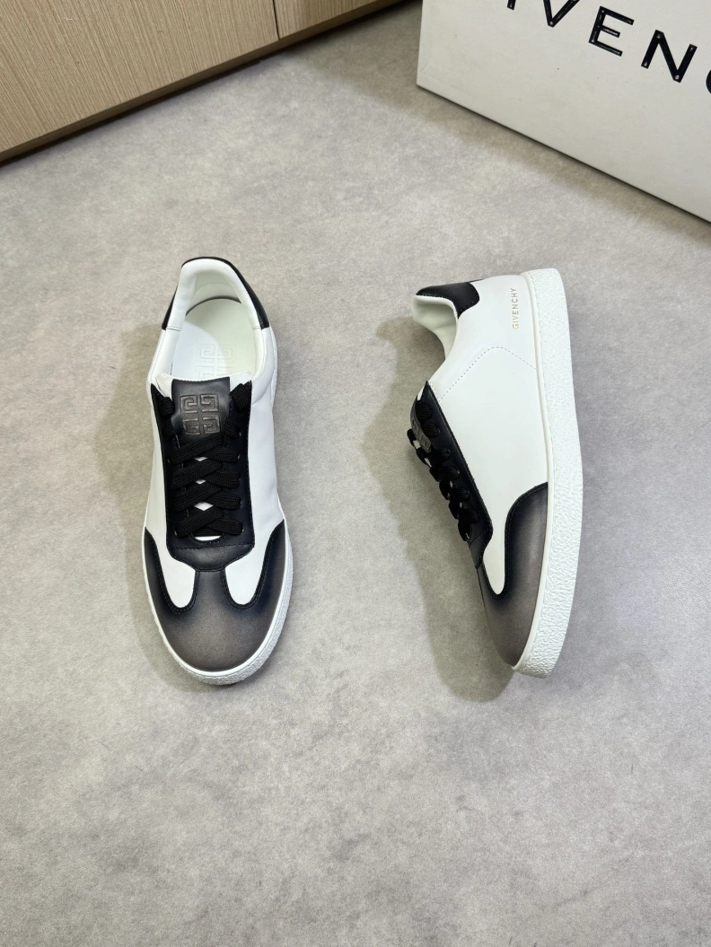Comfortable Gxvxnchy Sneakers 151953