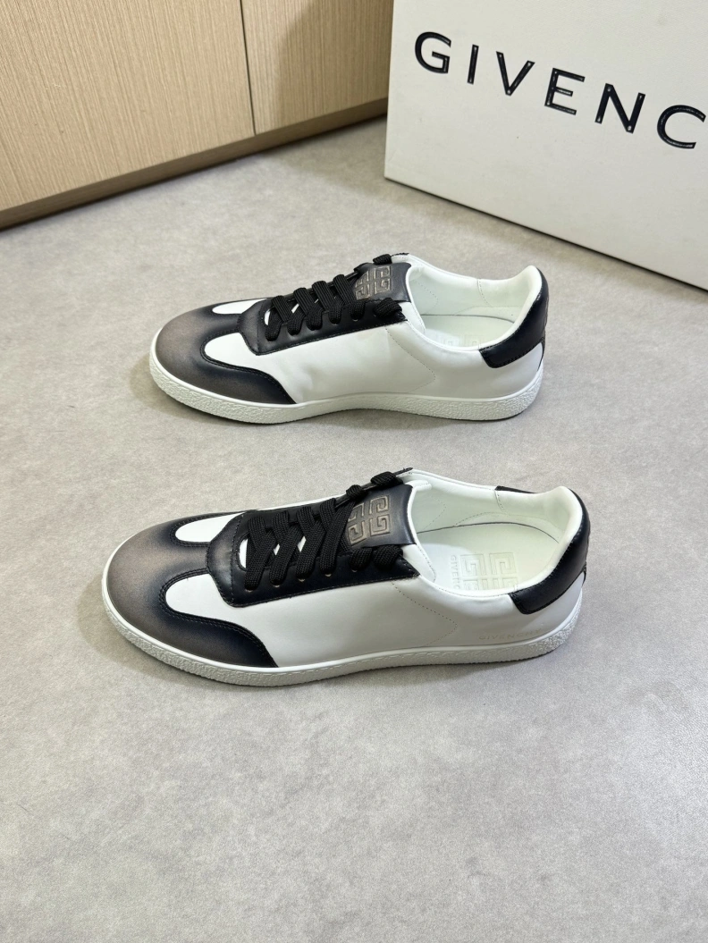 Comfortable Gxvxnchy Sneakers 151953