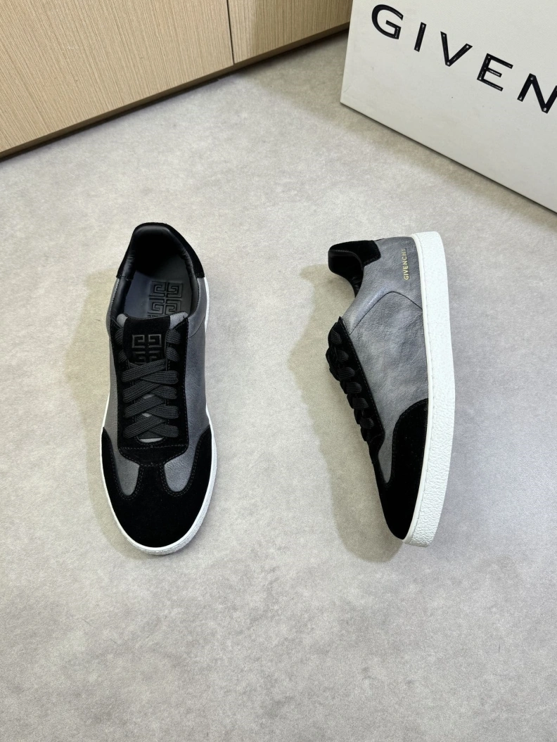 Gxvxnchy Sneakers Durable 151951